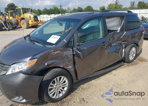 2011 Toyota Sienna Xle V6 z USA, uszkodzony, nr VIN 5TDYK3DC5BS028346